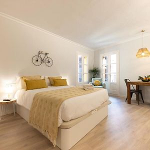 Studio met een King Size Bed